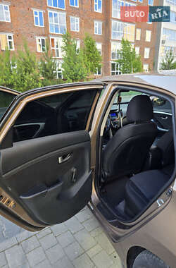 Хэтчбек Hyundai i30 2014 в 