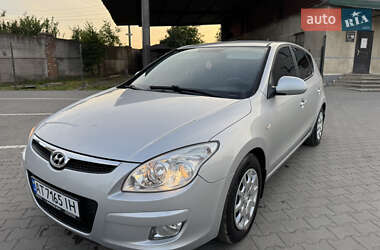 Хэтчбек Hyundai i30 2007 в Ивано-Франковске