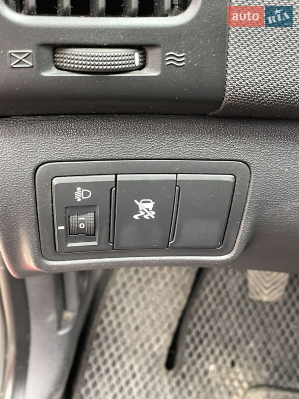 Хэтчбек Hyundai i30 2009 в Макарове
