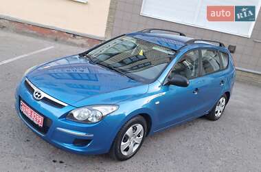 Универсал Hyundai i30 2010 в Нежине