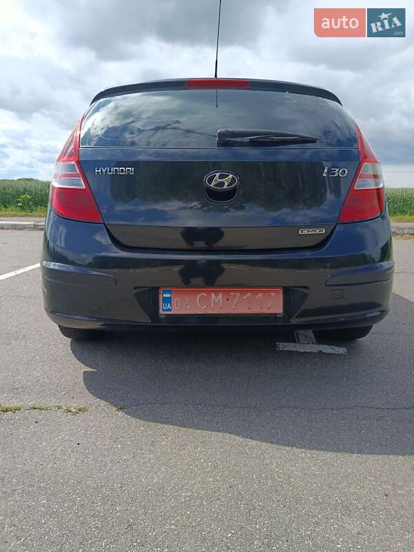 Хетчбек Hyundai i30 2009 в Конотопі