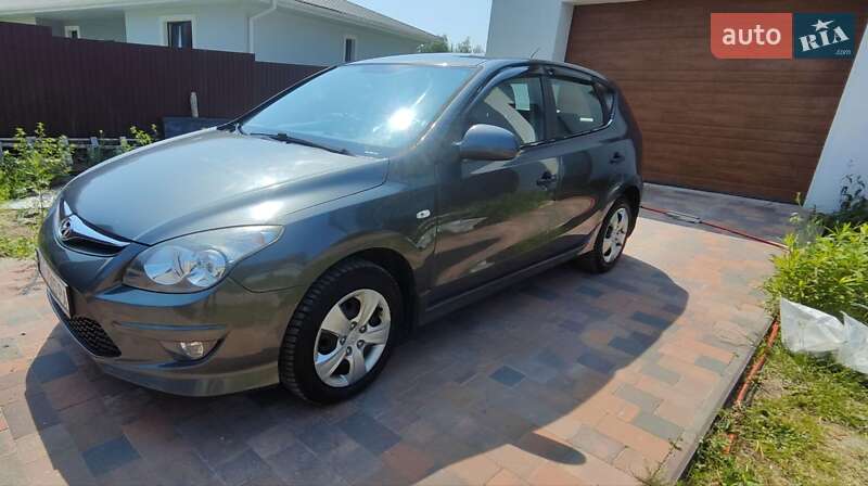 Hyundai i30 2010
