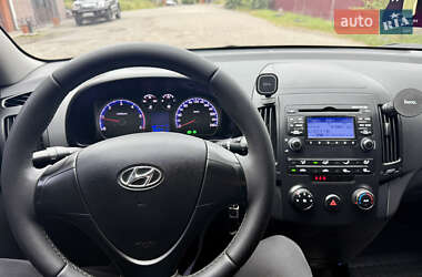 Универсал Hyundai i30 2010 в 