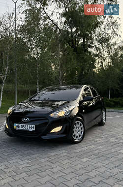 Хэтчбек Hyundai i30 2013 в Павлограде