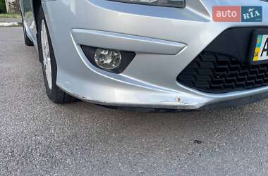 Хэтчбек Hyundai i30 2011 в Харькове