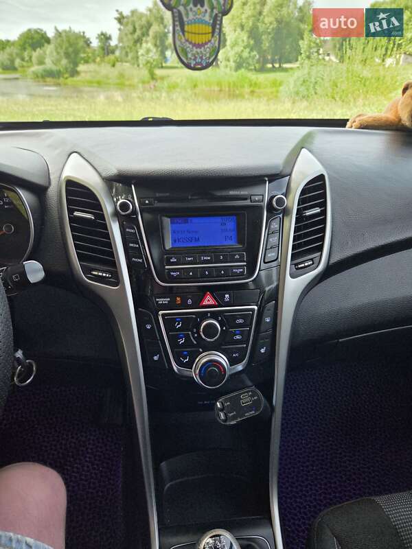 Хэтчбек Hyundai i30 2014 в Киеве