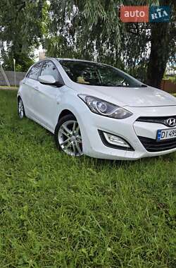 Хэтчбек Hyundai i30 2014 в Киеве