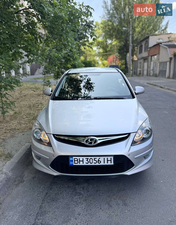 Hyundai i30 2011