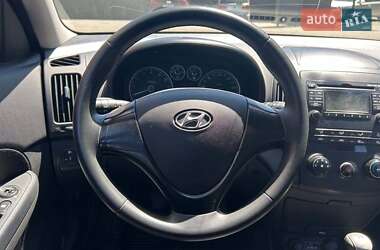 Универсал Hyundai i30 2009 в 