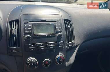 Универсал Hyundai i30 2009 в 