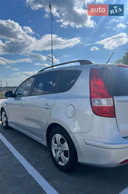 Универсал Hyundai i30 2011 в 