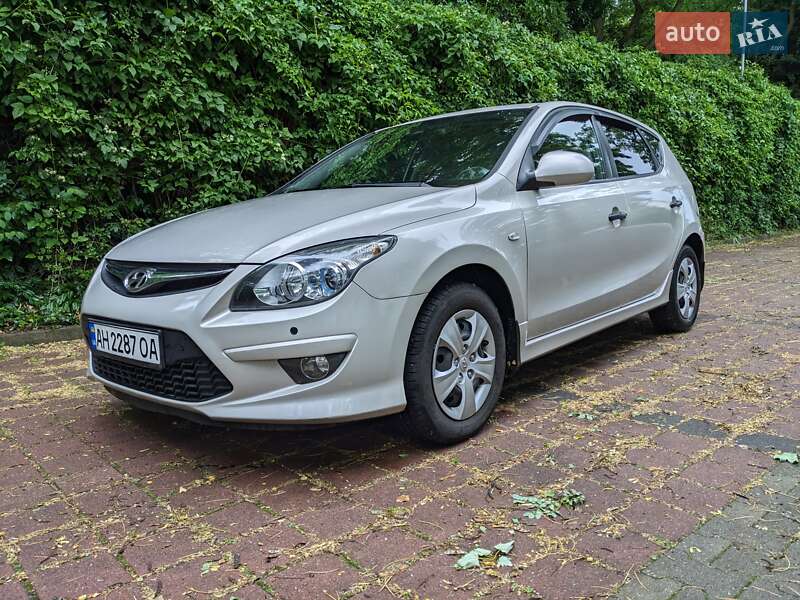 Хетчбек Hyundai i30 2011 в Києві