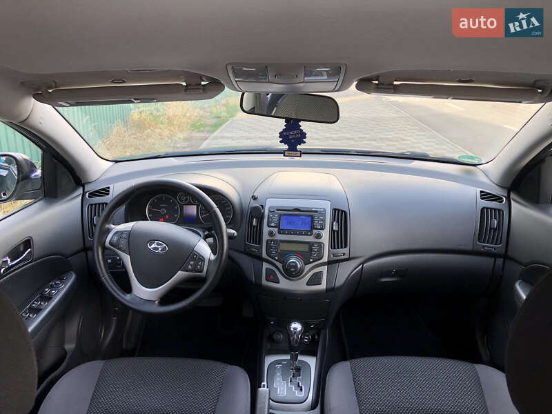 Универсал Hyundai i30 2011 в Киеве