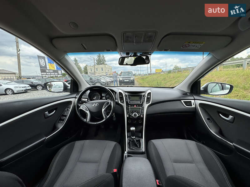 Универсал Hyundai i30 2016 в Стрые