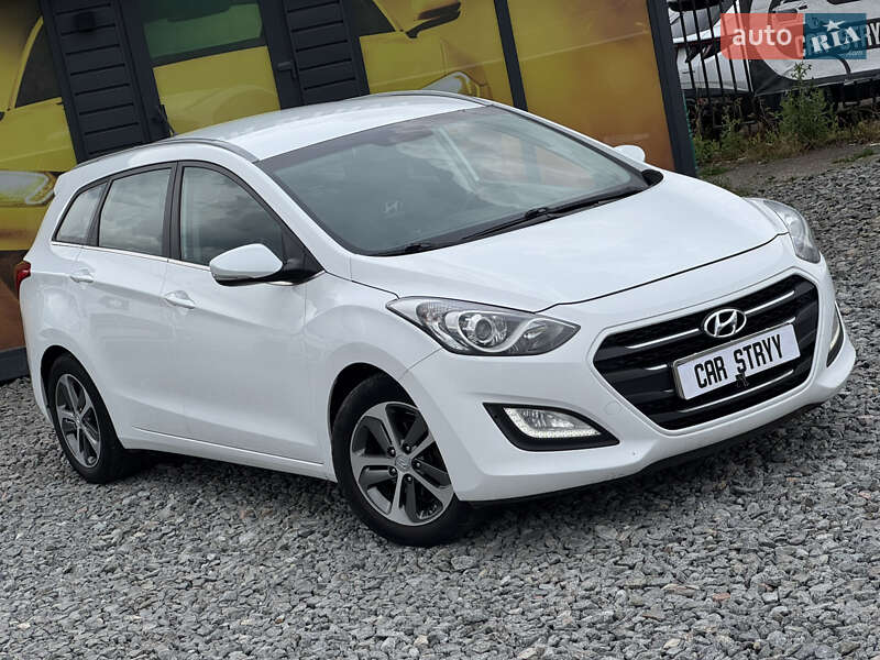 Универсал Hyundai i30 2016 в Стрые