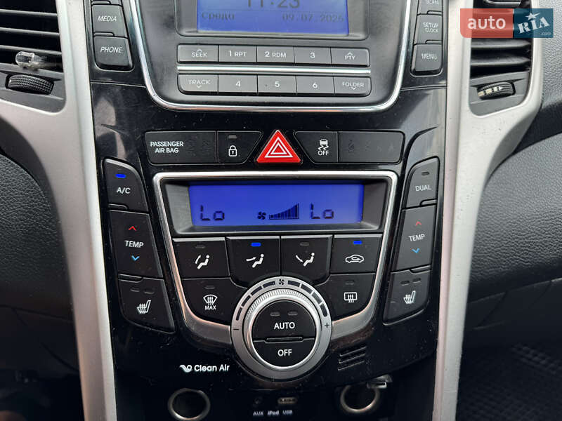 Универсал Hyundai i30 2016 в Стрые