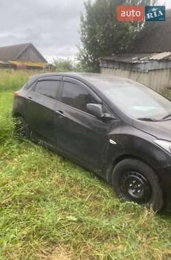 Хетчбек Hyundai i30 2013 в 