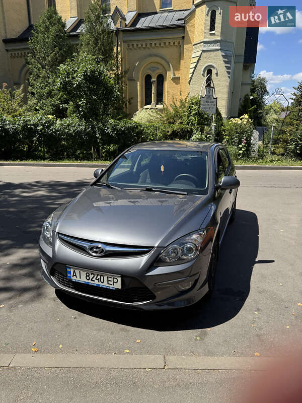 Хэтчбек Hyundai i30 2010 в Фастове