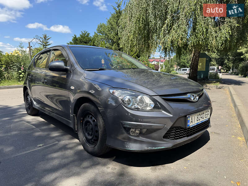 Хэтчбек Hyundai i30 2010 в Фастове