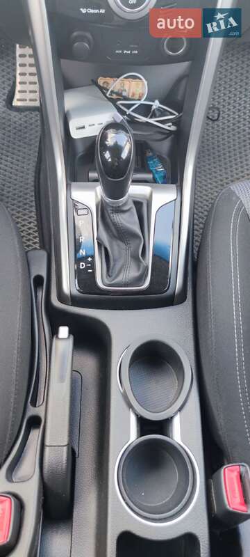 Хэтчбек Hyundai i30 2012 в Ирпене