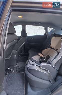 Хетчбек Hyundai i30 2011 в 
