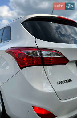 Универсал Hyundai i30 2013 в 