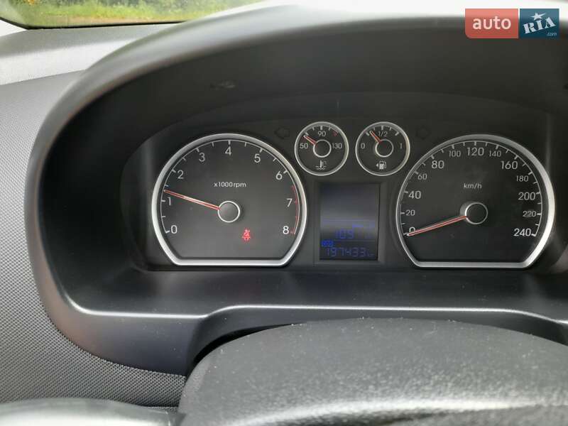 Хэтчбек Hyundai i30 2009 в Луцке
