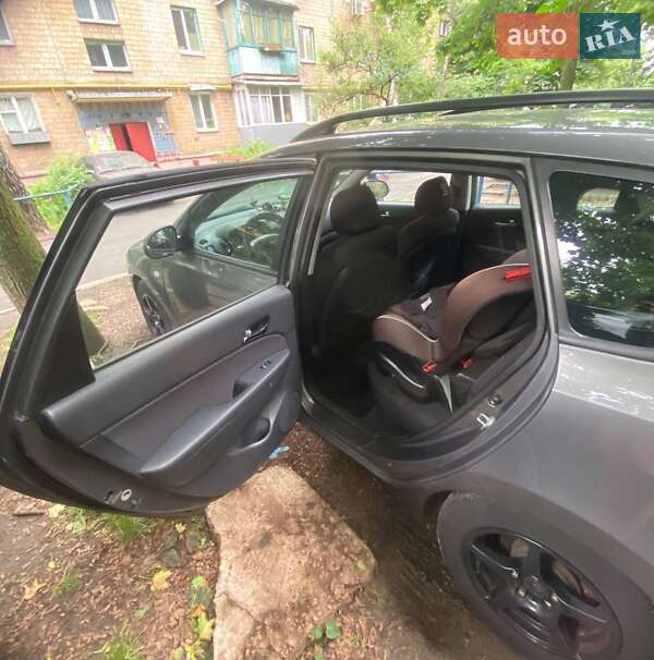 Универсал Hyundai i30 2008 в Киеве