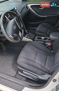 Хетчбек Hyundai i30 2012 в 