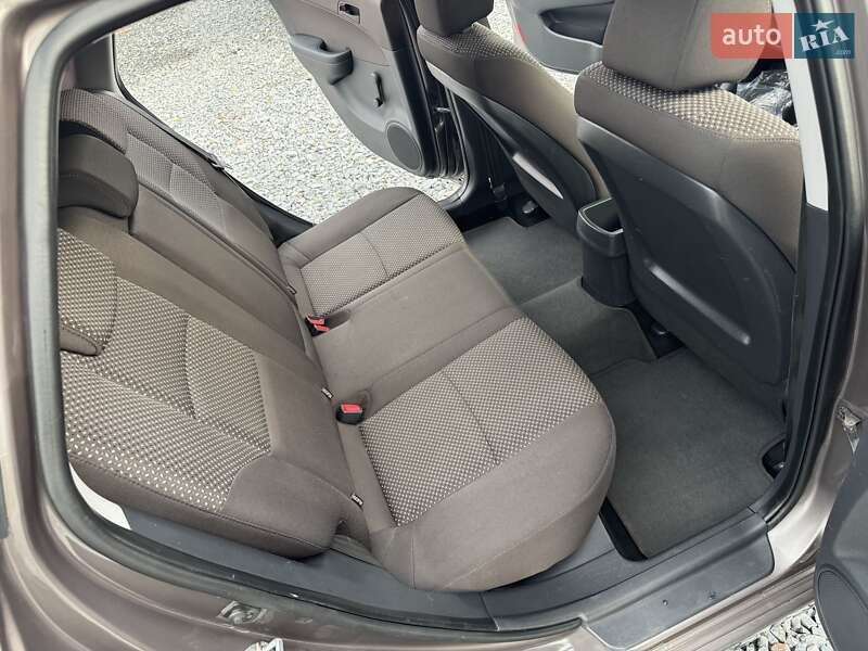 Универсал Hyundai i30 2012 в Дрогобыче
