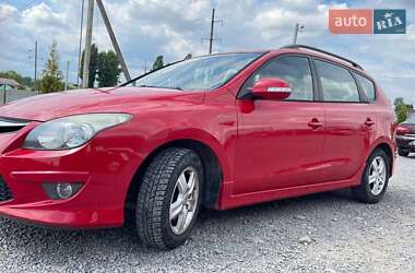 Универсал Hyundai i30 2010 в 