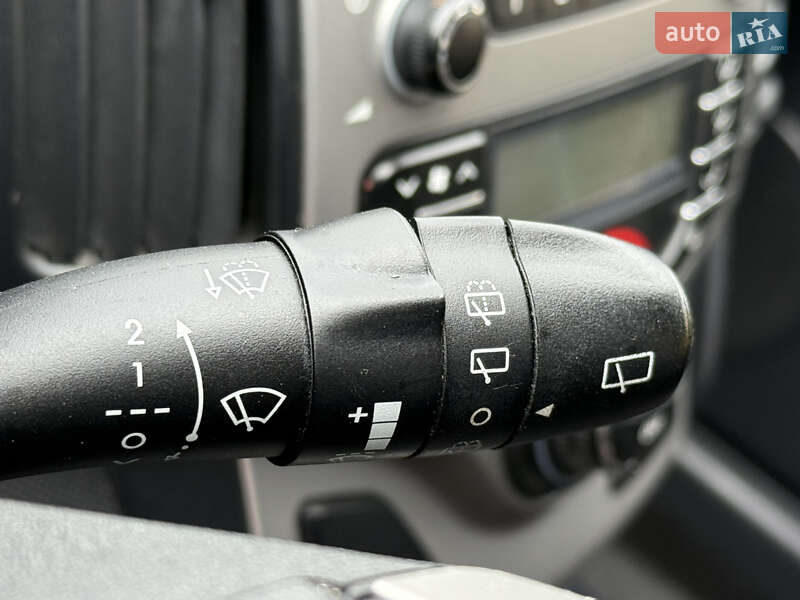 Хетчбек Hyundai i30 2011 в Рівному