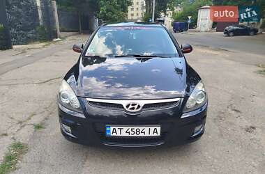 Хэтчбек Hyundai i30 2009 в Одессе