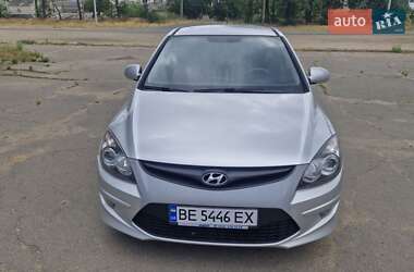 Хетчбек Hyundai i30 2011 в Вознесенську