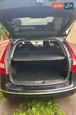 Универсал Hyundai i30 2009 в 
