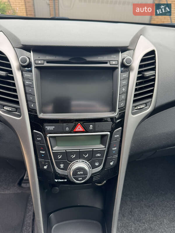 Хэтчбек Hyundai i30 2015 в Бердичеве