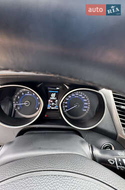Хэтчбек Hyundai i30 2015 в 
