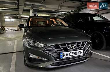 Хэтчбек Hyundai i30 2023 в Киеве