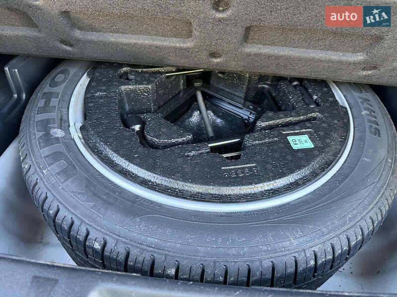 Универсал Hyundai i30 2008 в Луцке