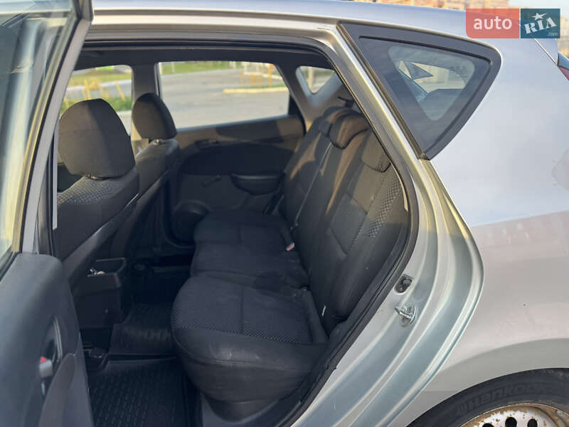 Хетчбек Hyundai i30 2009 в Харкові фото 10 Хетчбек Hyundai i30 2009 в Харкові