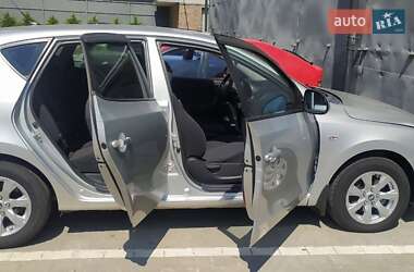 Хэтчбек Hyundai i30 2008 в 