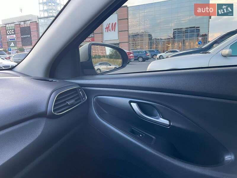 Универсал Hyundai i30 2021 в Львове