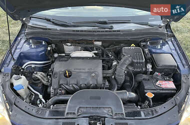 Универсал Hyundai i30 2009 в 
