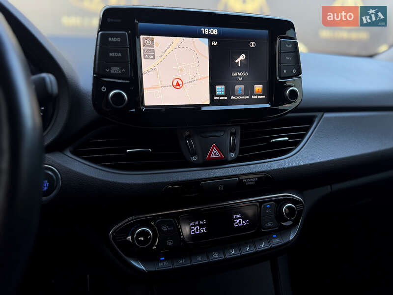 Фастбэк Hyundai i30 2019 в Киеве