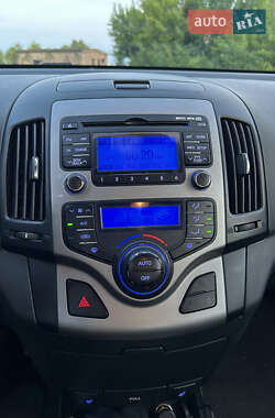 Хэтчбек Hyundai i30 2007 в 