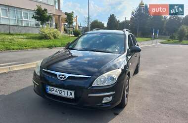 Універсал Hyundai i30 2009 в Житомирі
