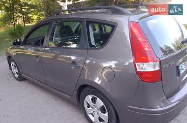 Універсал Hyundai i30 2011 в Луцьку