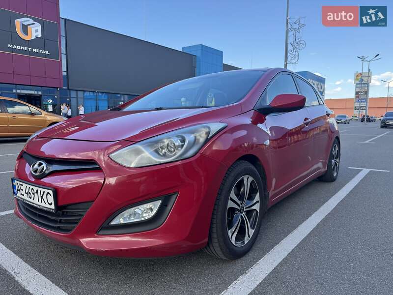 Хетчбек Hyundai i30 2012 в Києві
