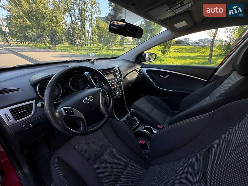 Хетчбек Hyundai i30 2012 в Києві