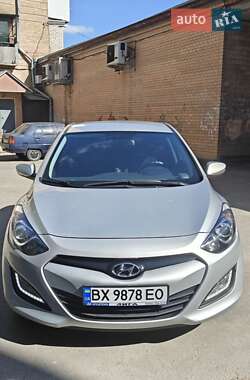 Хэтчбек Hyundai i30 2012 в Каменец-Подольском